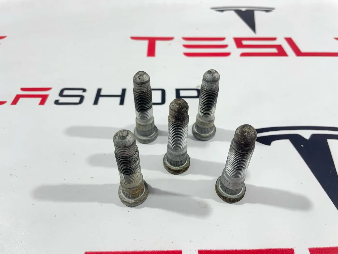 Арка колеса к Tesla Model X 2019