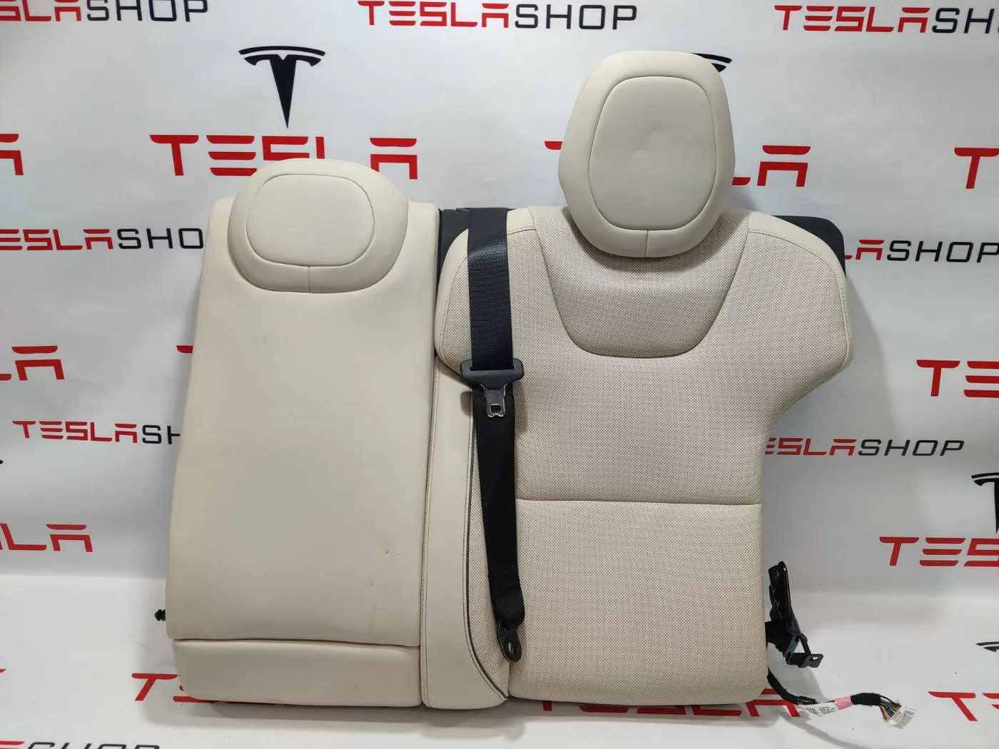 Сиденье заднее к Tesla Model S 2021