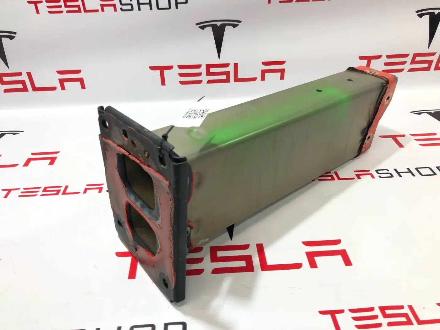 Лонжерон левый к Tesla Model X 2019