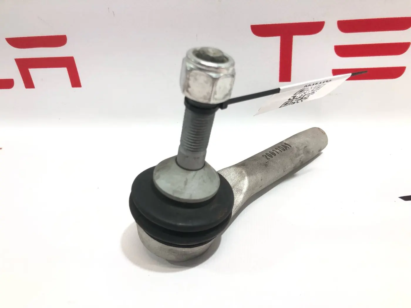 Наконечник рулевой к Tesla Model 3 2019
