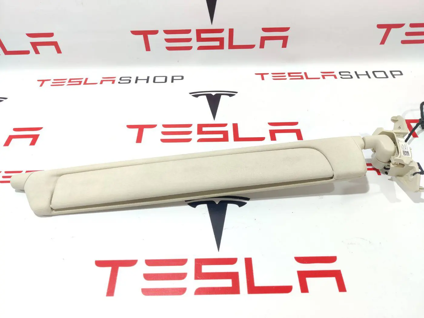 Козырек солнцезащитный к Tesla Model X 2018