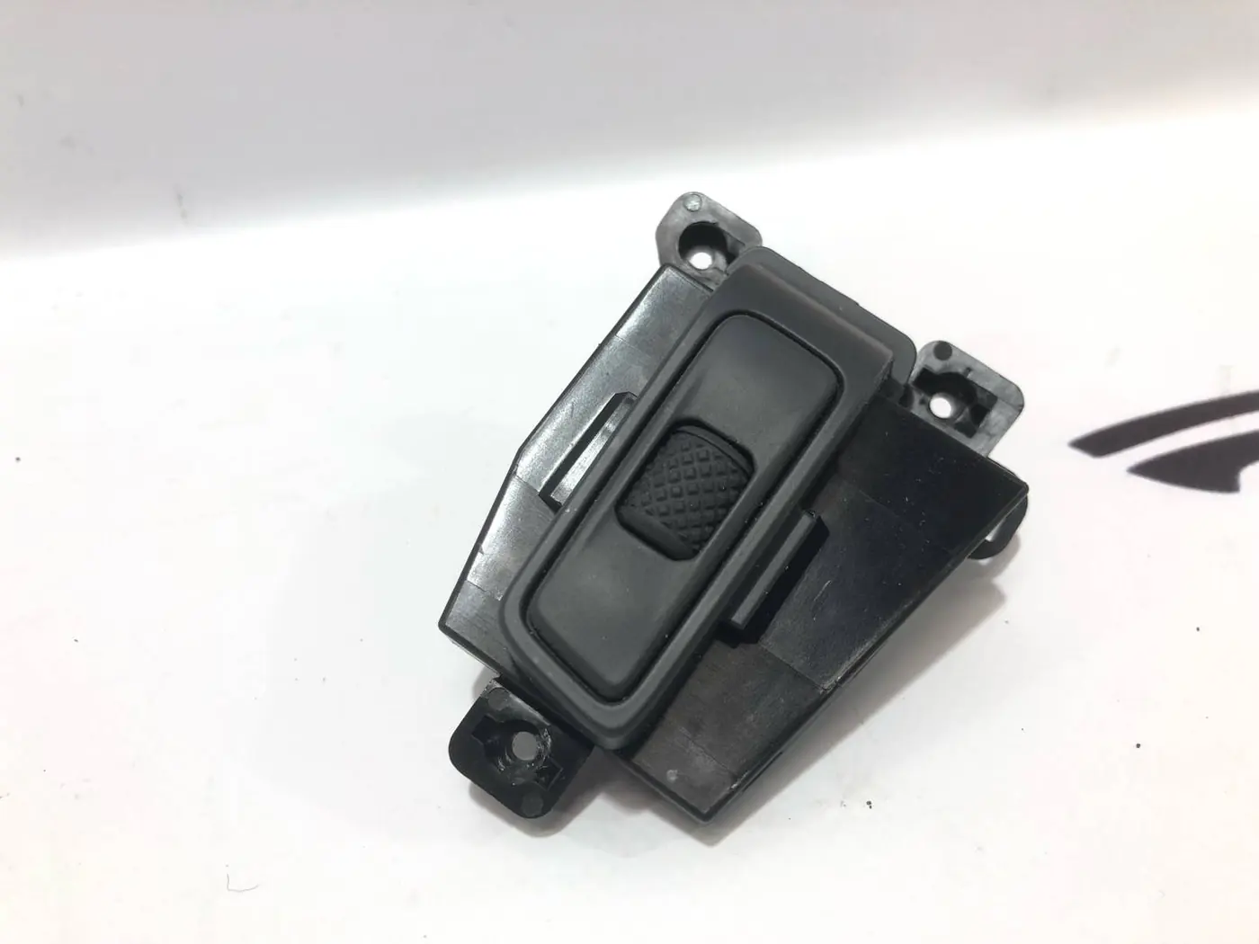 Кнопки руля к Rivian R1T 2022