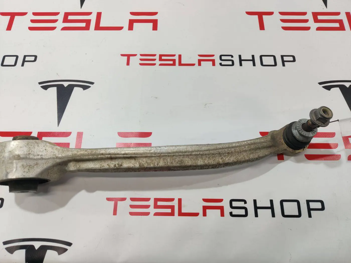 Рычаг передний к Tesla Model X 2018