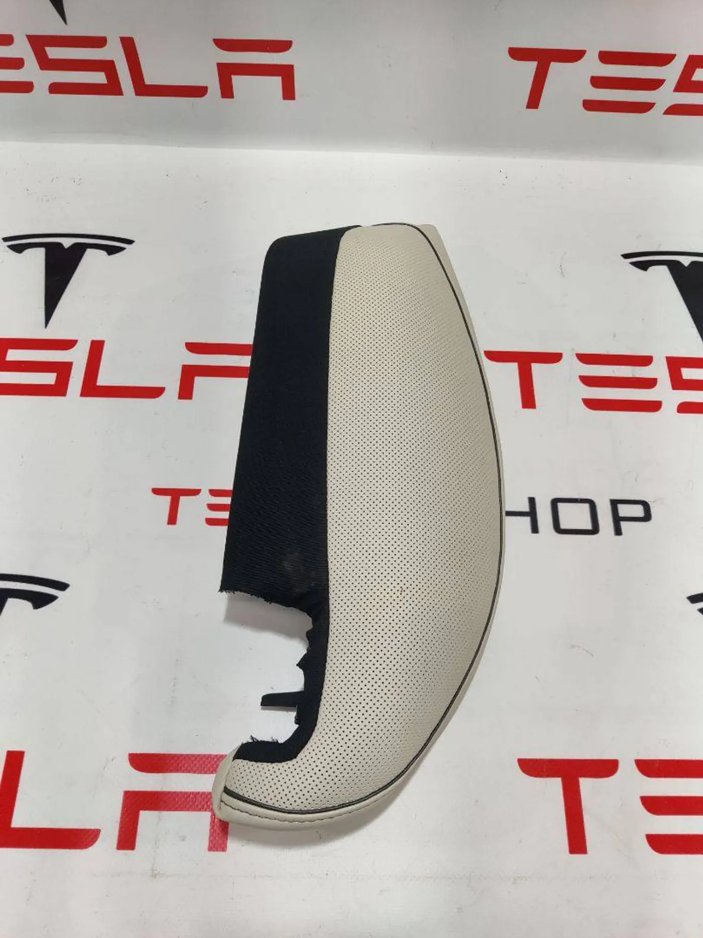 Сиденье заднее к Tesla Model S 2021