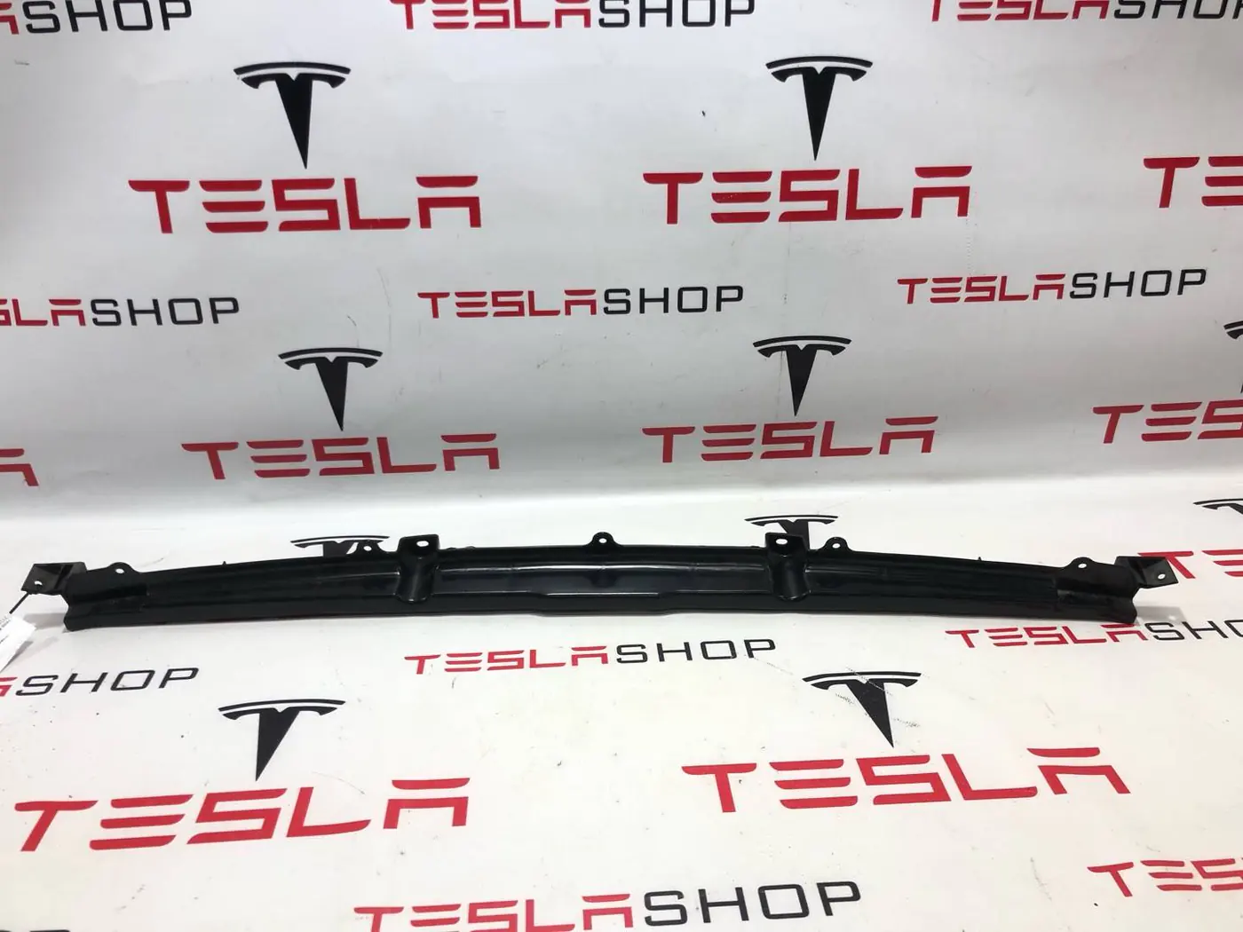 Клипса к Tesla Model S 2014