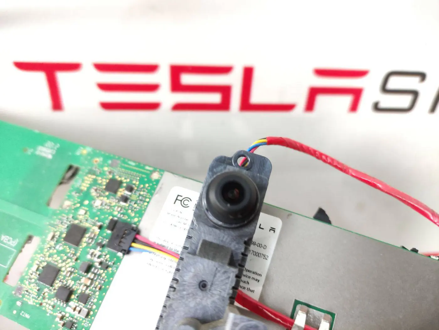 Камера многофункциональная к Tesla Model S 2022