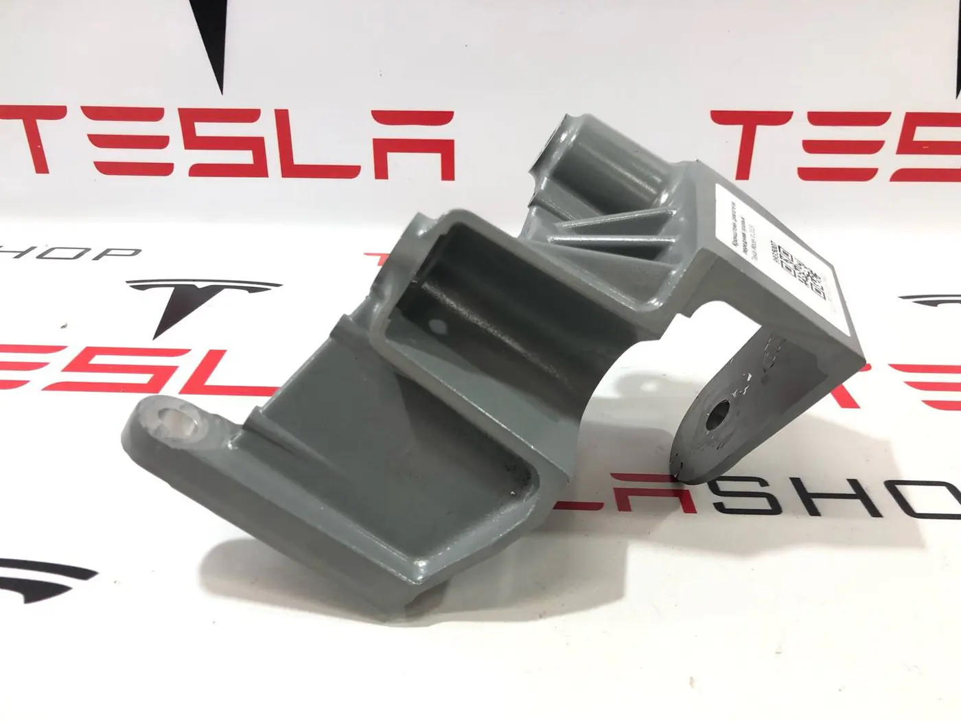 Кронштейн двигателя к Tesla Model X 2019