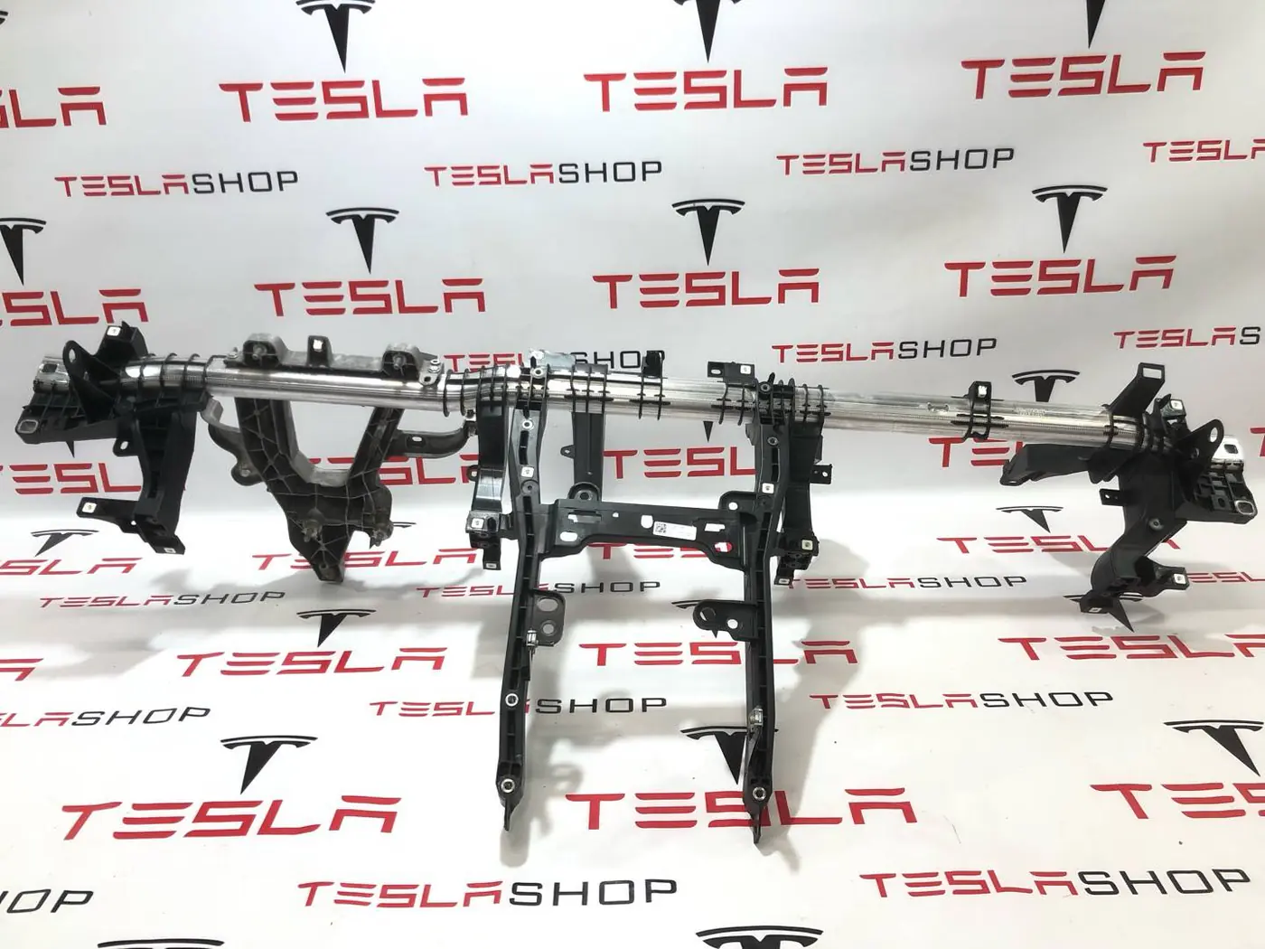 Усилитель торпедо к Tesla Model Y 2021