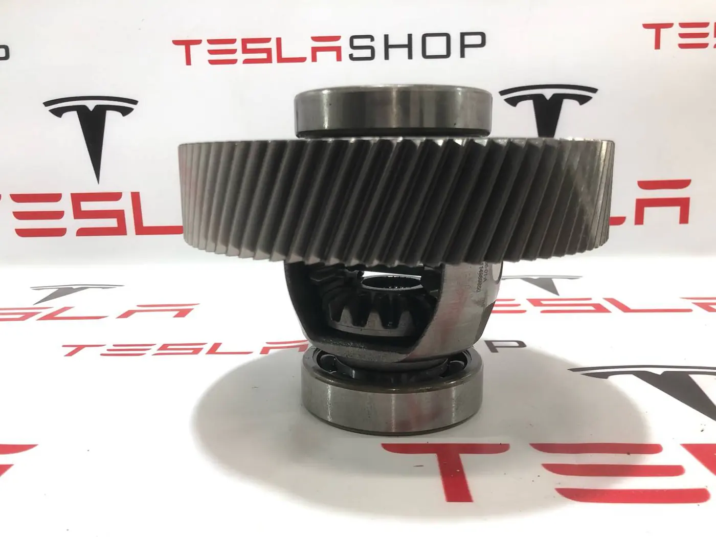 Электродвигатель к Tesla Model Y 2021