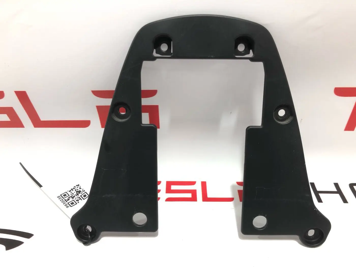 Подголовник к Tesla Model S 2019