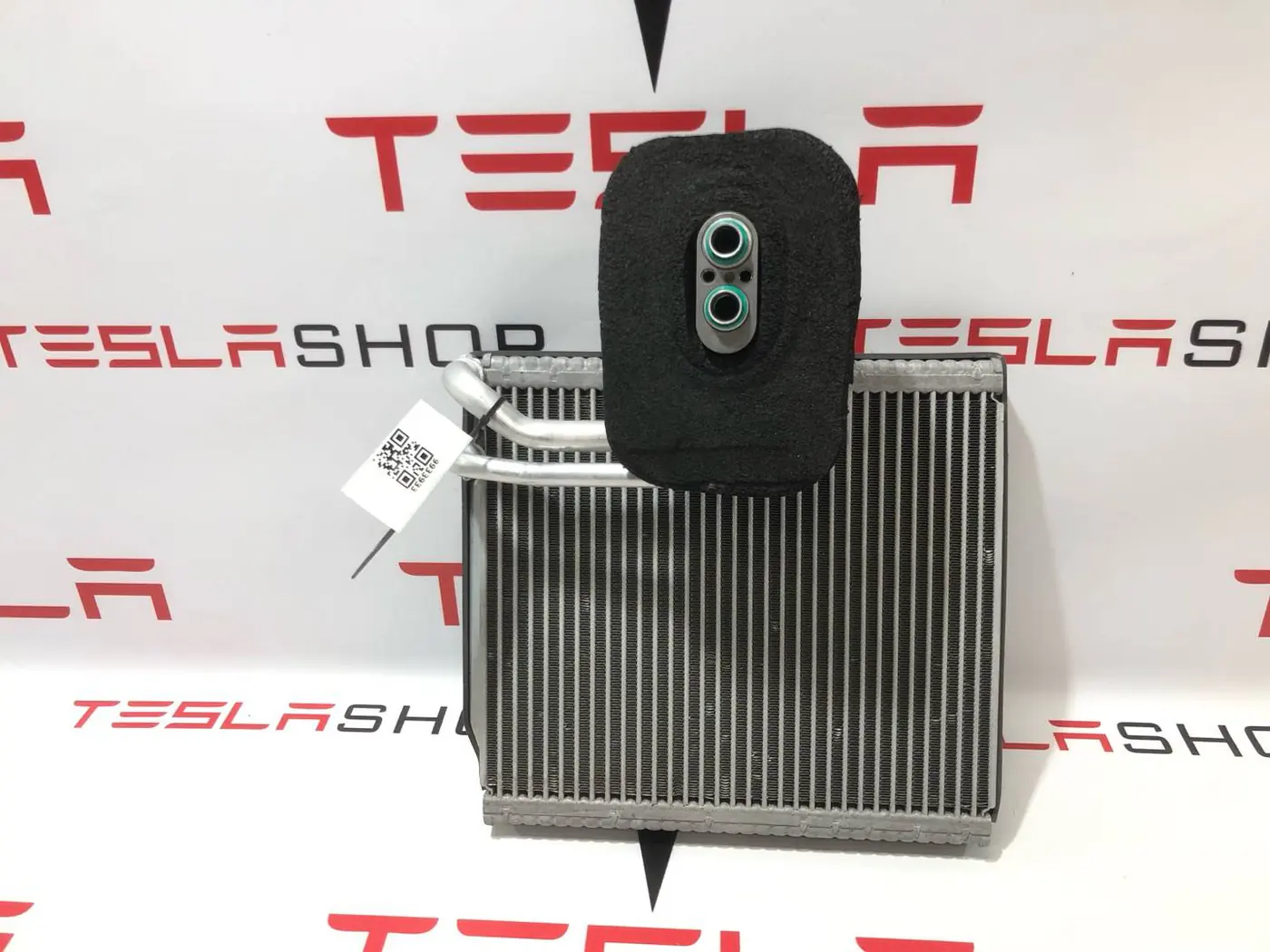 Радиатор EGR к Tesla Model X 2019