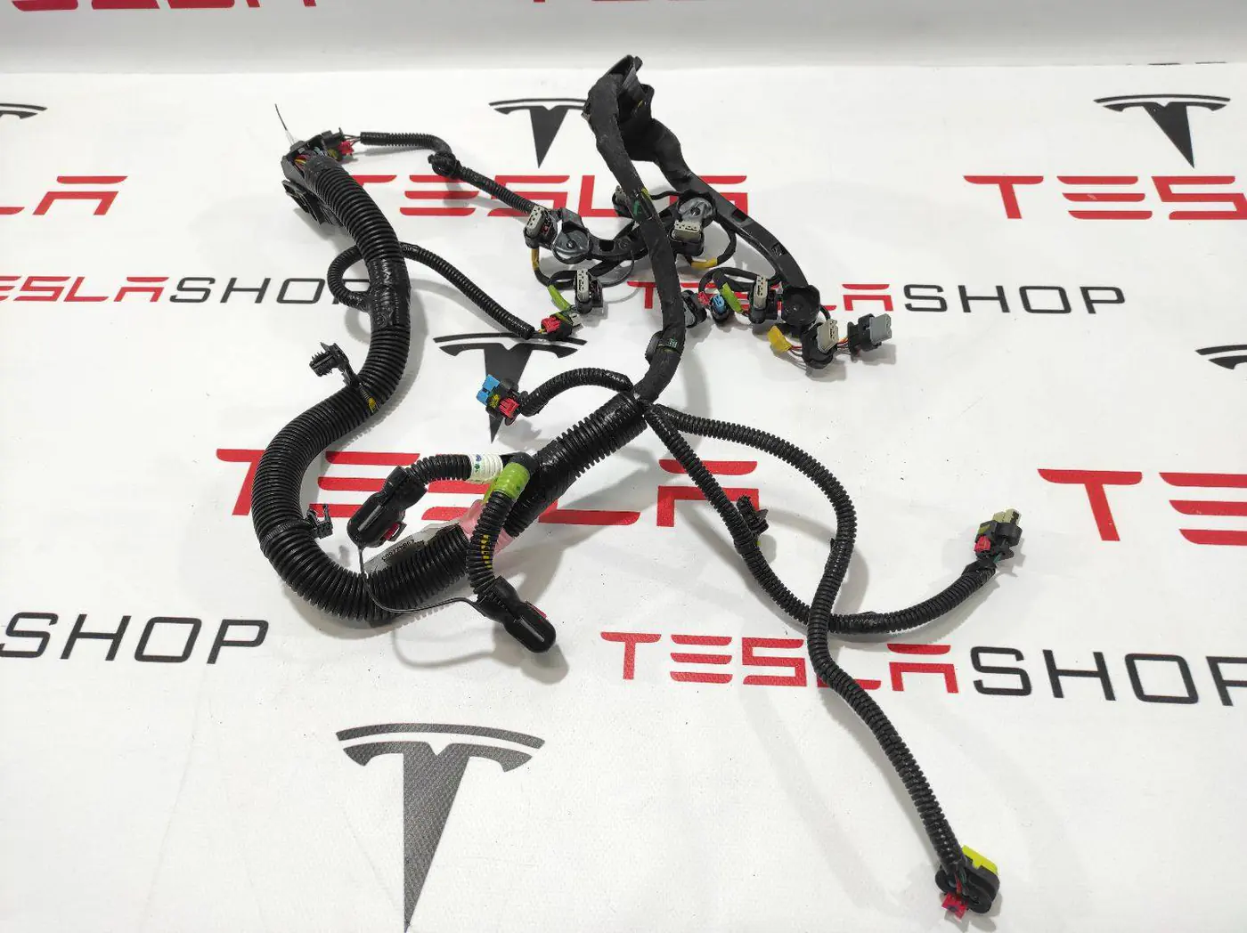 Проводка к Tesla Model X 2022
