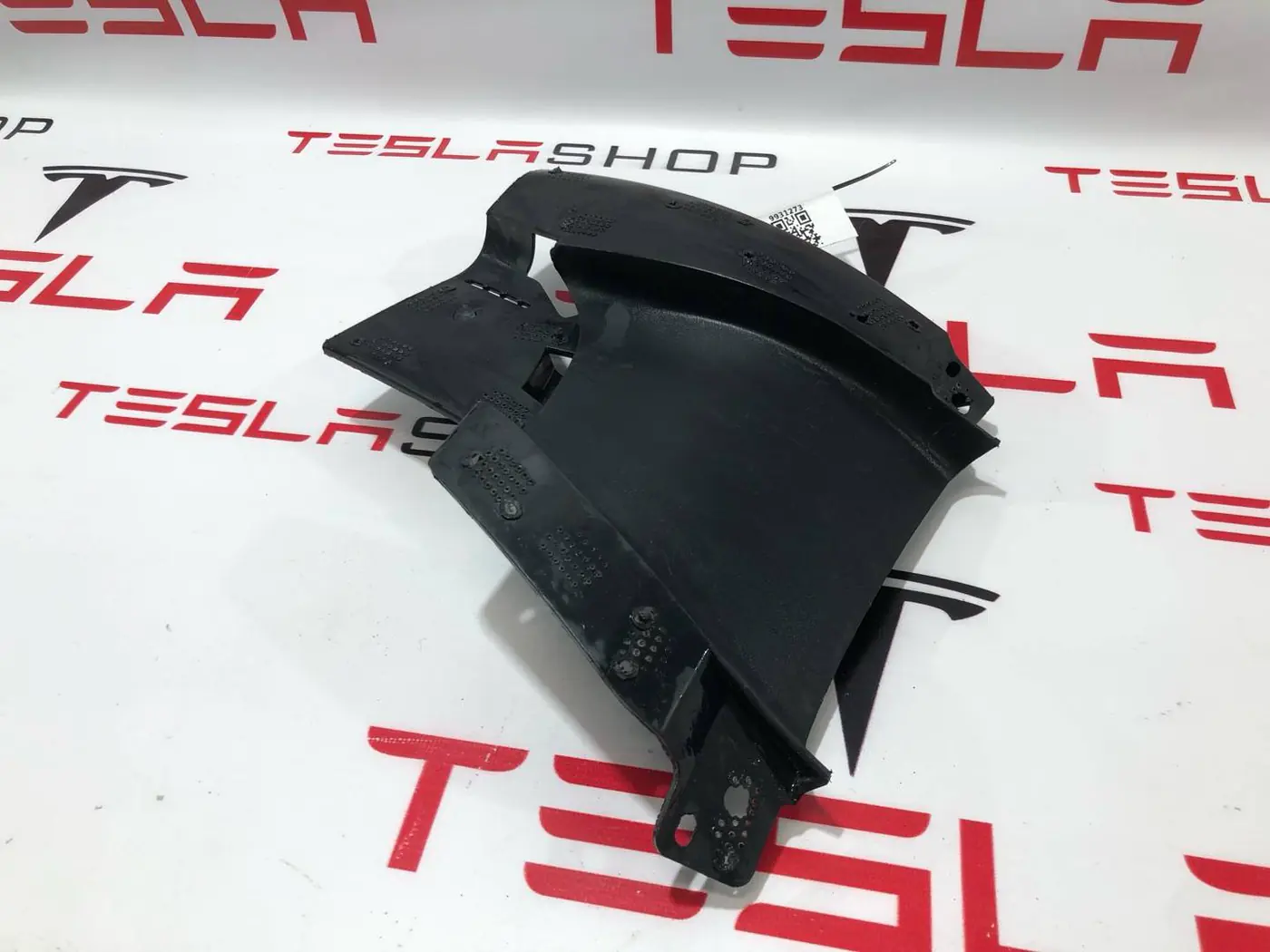 Воздуховод к Tesla Model Y 2020