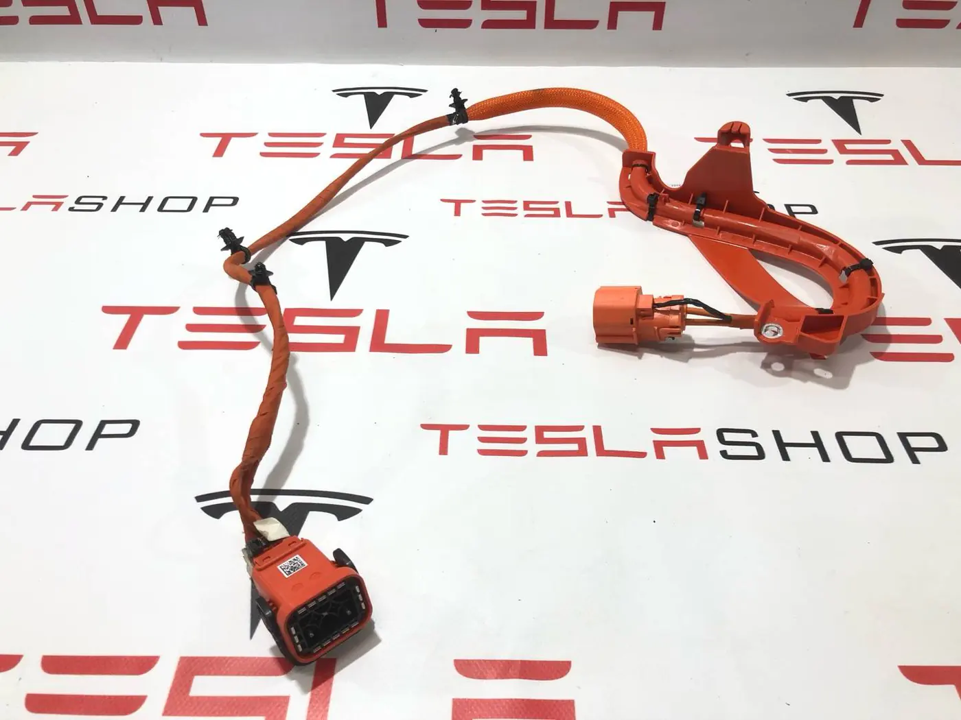 Проводка к Tesla Model X 2022