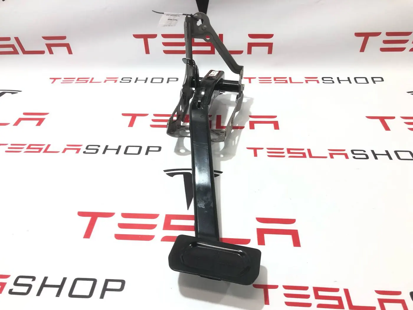 Педаль тормоза к Tesla Model S 2018