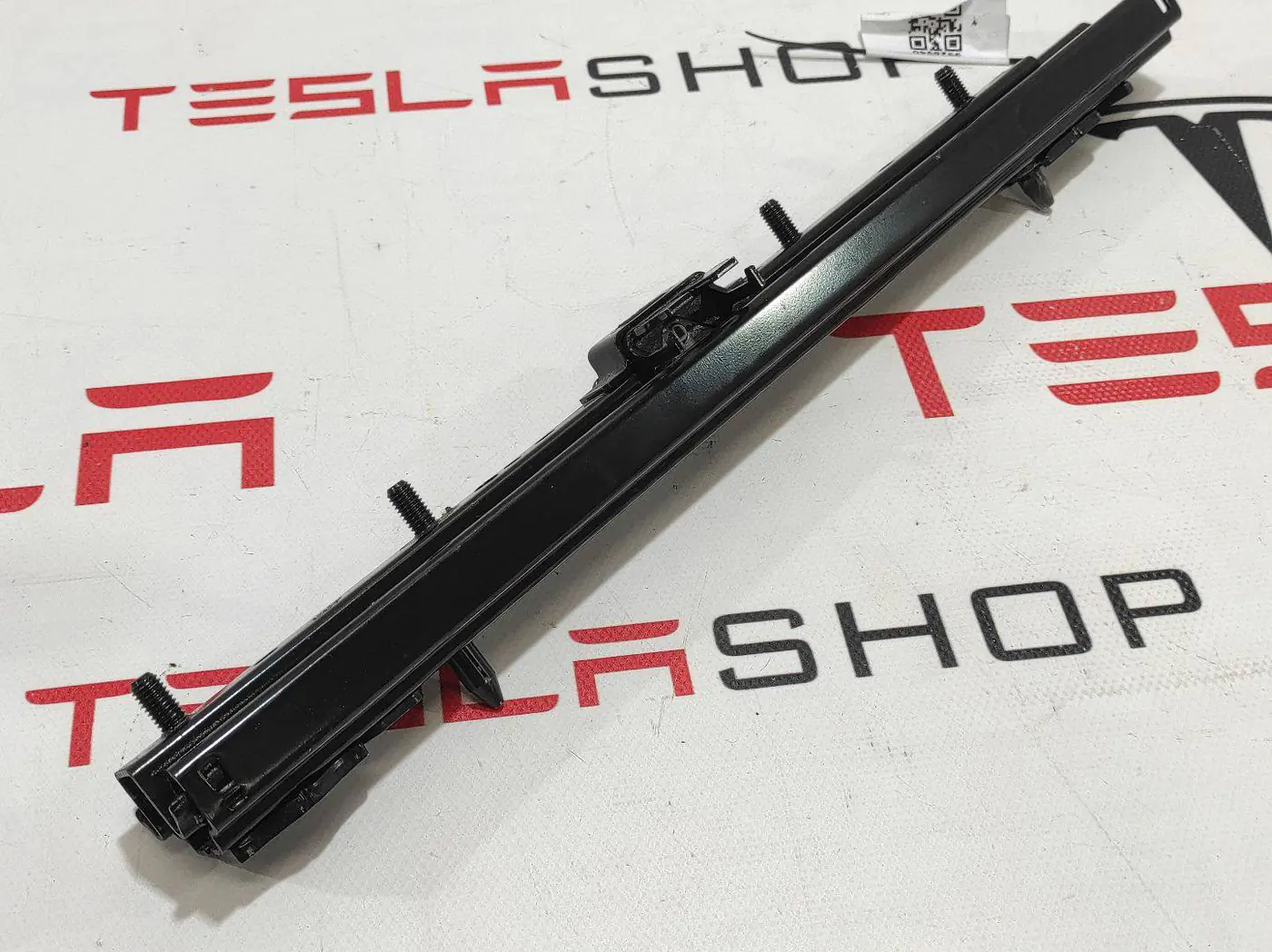 Салазки сиденья к Tesla Model S 2016