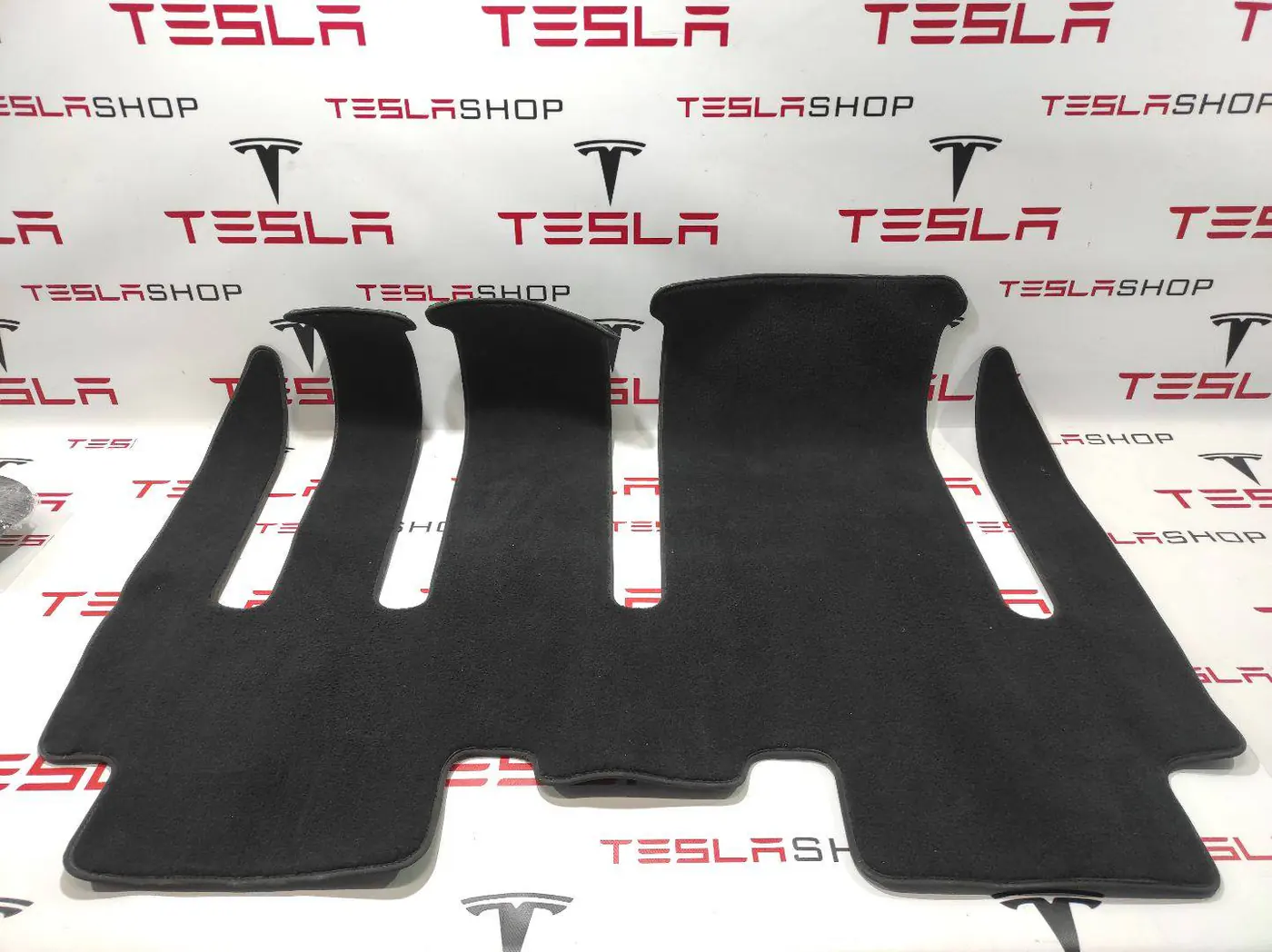 Ковер салонный к Tesla Model X 2022