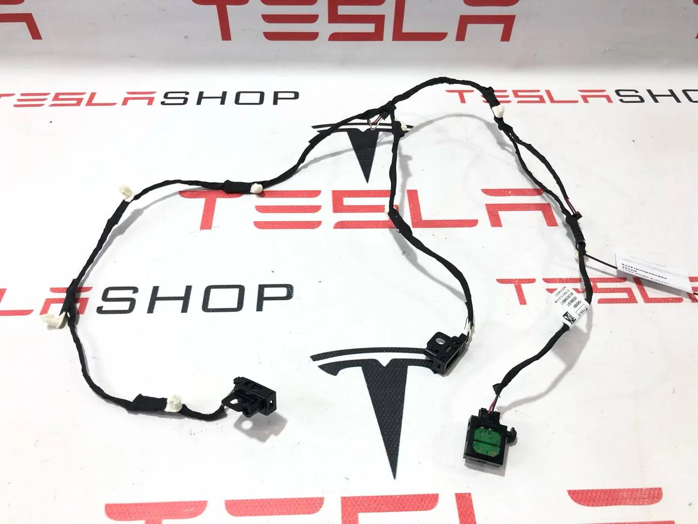 Проводка двери к Tesla Model X 2017