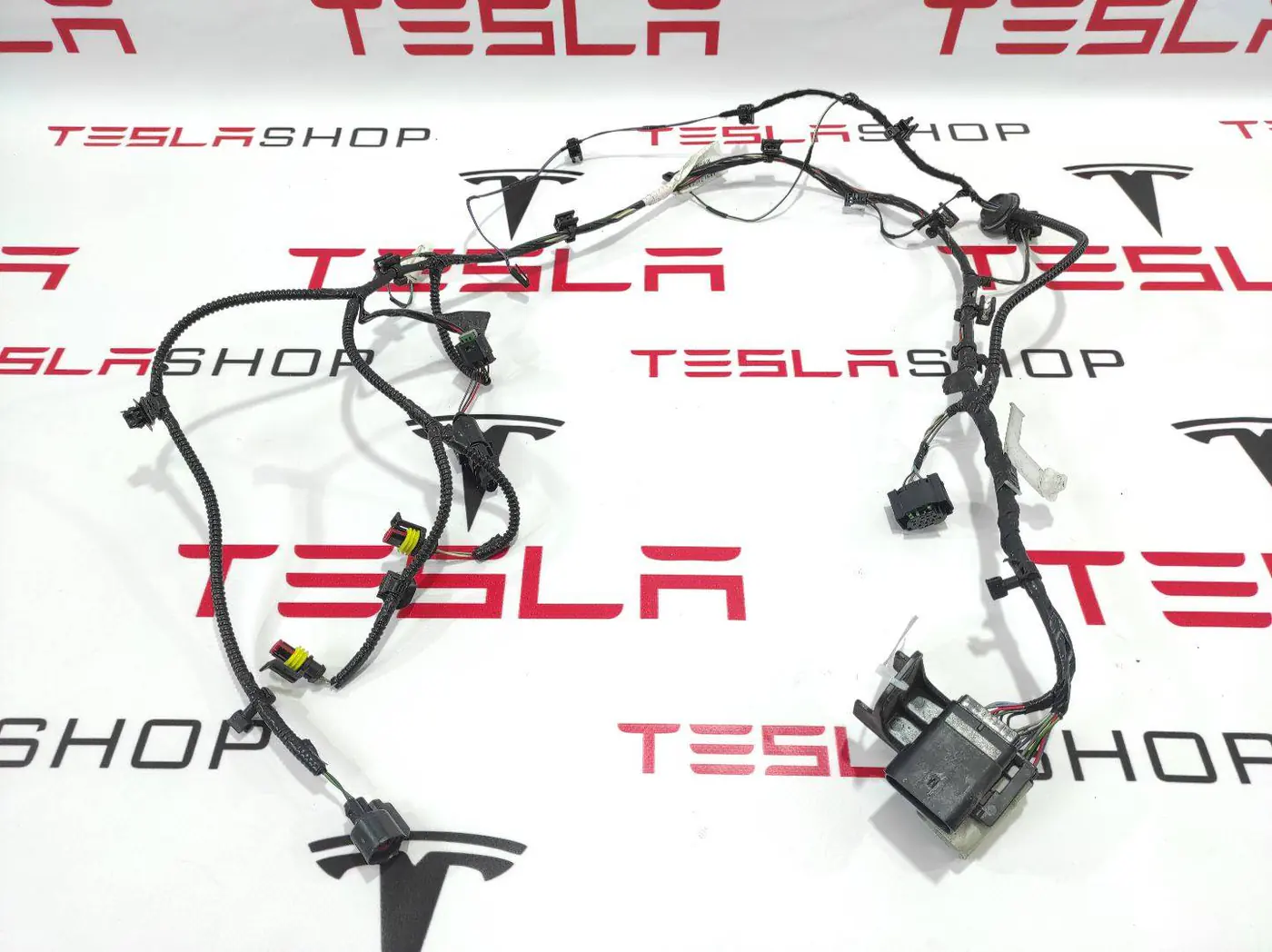 Проводка к Tesla Model X 2017