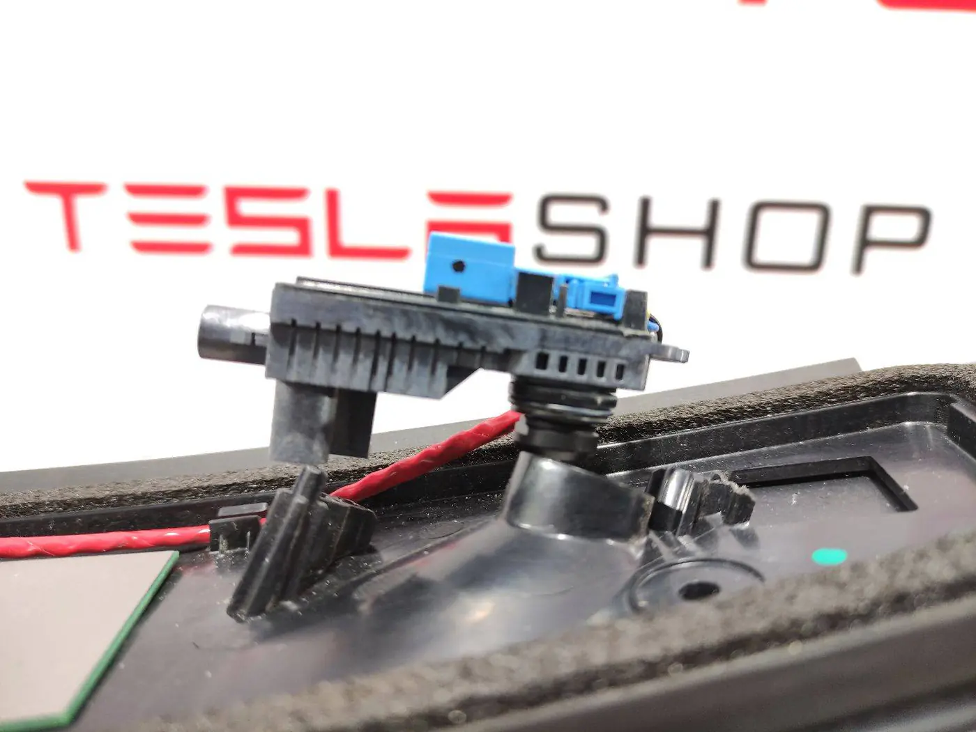 Камера многофункциональная к Tesla Model 3 2020