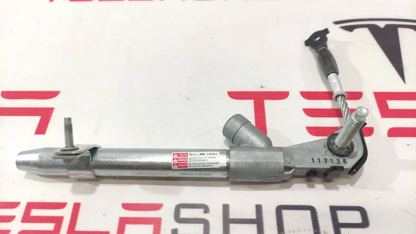 Пиропатрон к Tesla Model X 2017