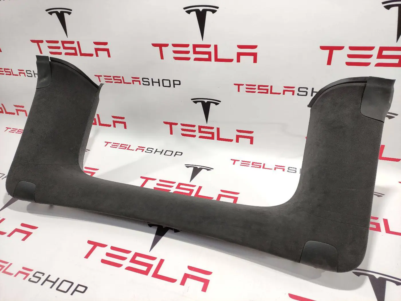 Обшивка двери (дверная карта) комплект к Tesla Model X 2016
