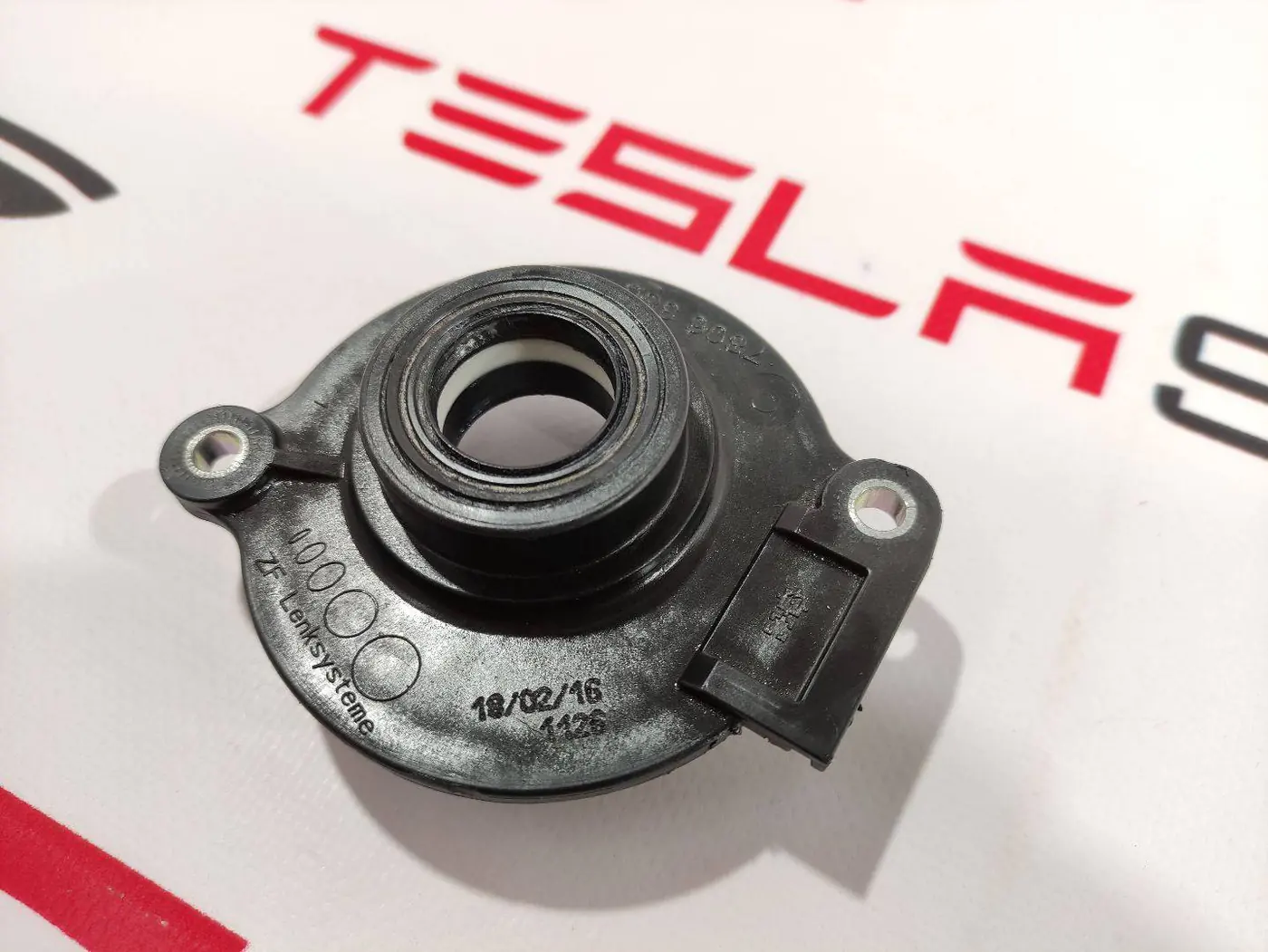 Рулевая рейка к Tesla Model S 2015