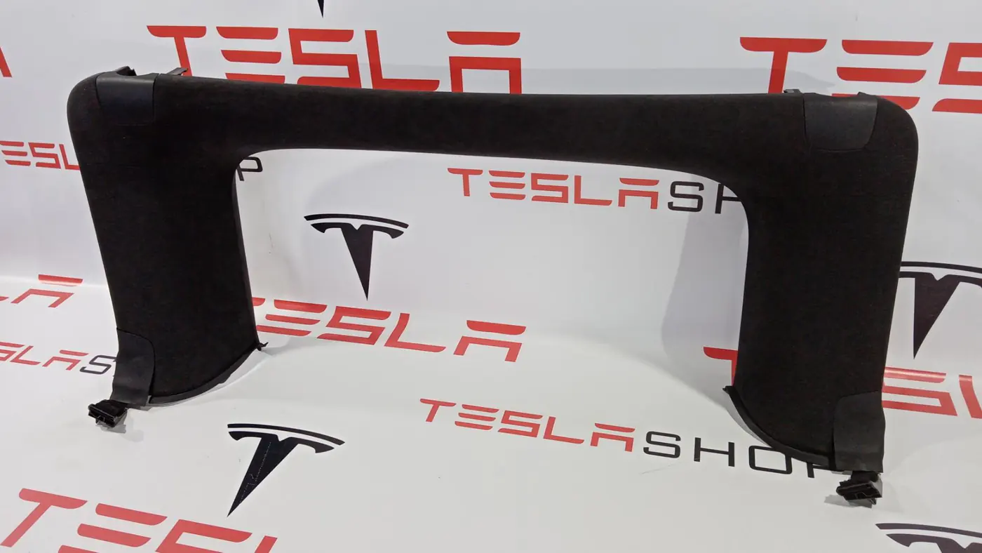 Обшивка двери (дверная карта) комплект к Tesla Model X 2016