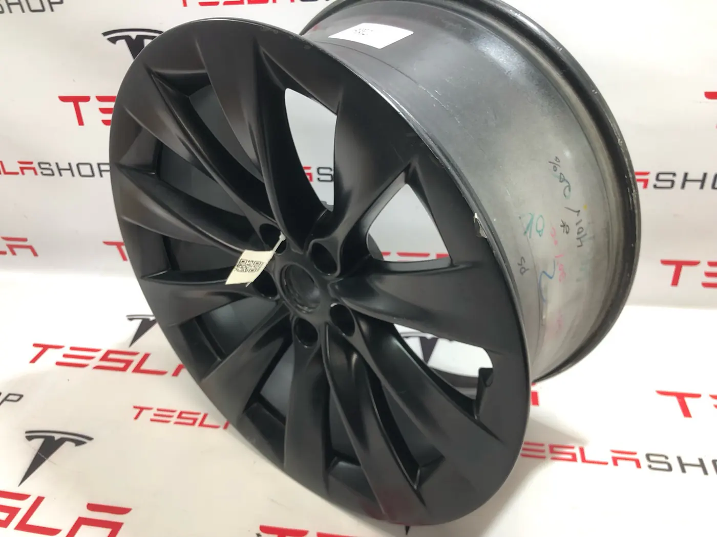 Диск литой к Tesla Model X 2016
