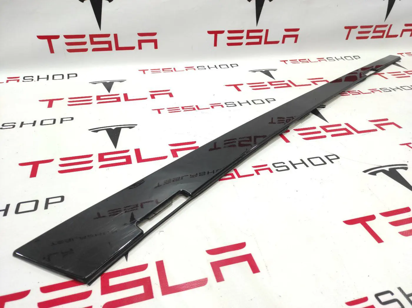 Прочая запчасть к Tesla Model S 2014