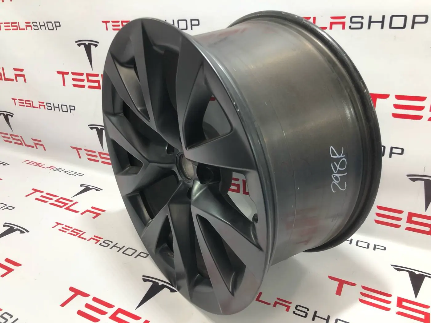 Диск литой к Tesla Model X 2022