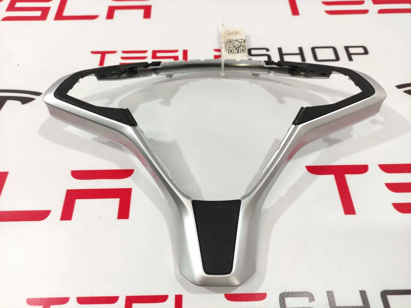 Подушка безопасности к Tesla Model S 2012