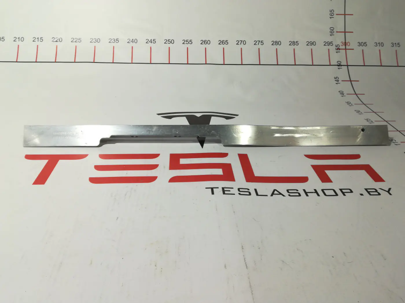 Прочая запчасть к Tesla Model 3 2019