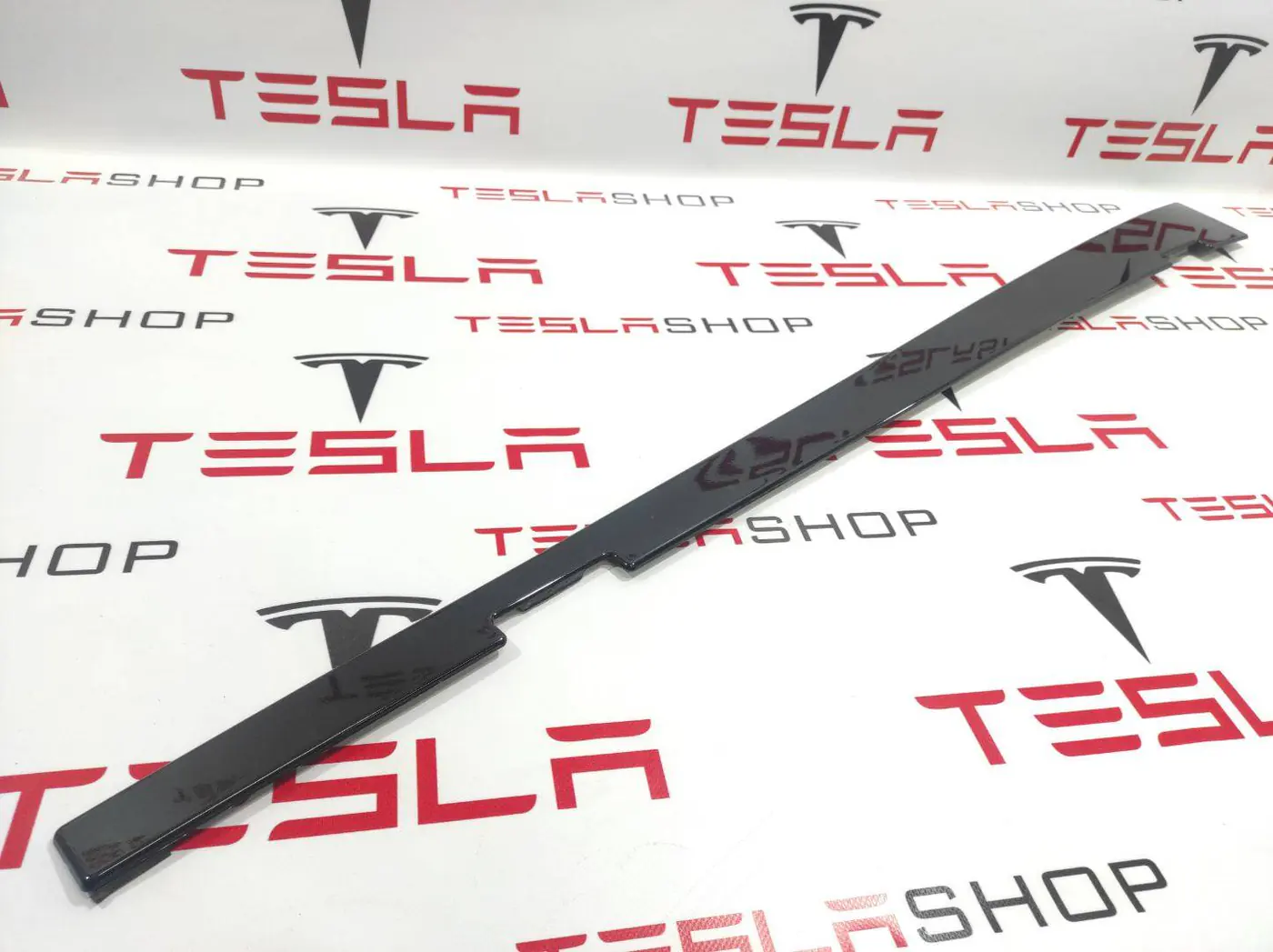 Прочая запчасть к Tesla Model S 2014