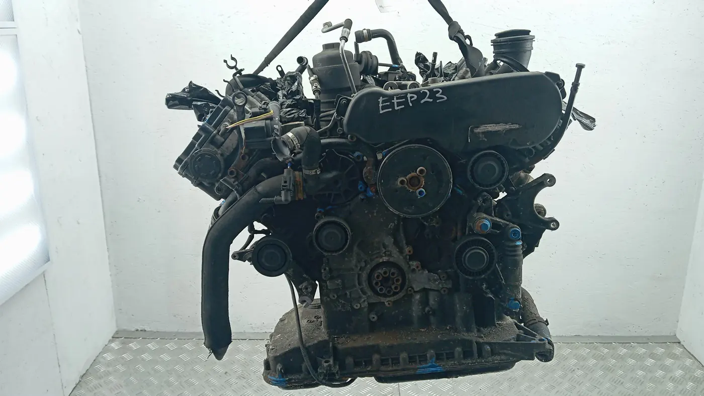 Двигатель к Audi A4 2009