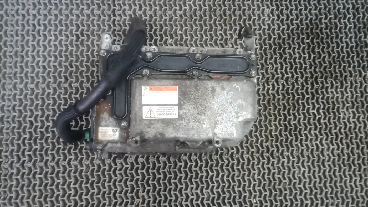Инвертор к Toyota Prius 2012