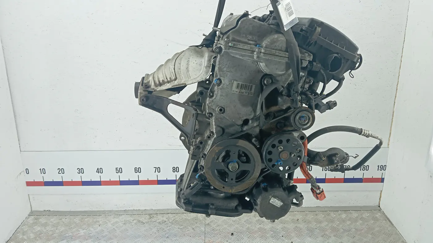 Двигатель к Toyota Prius 2007