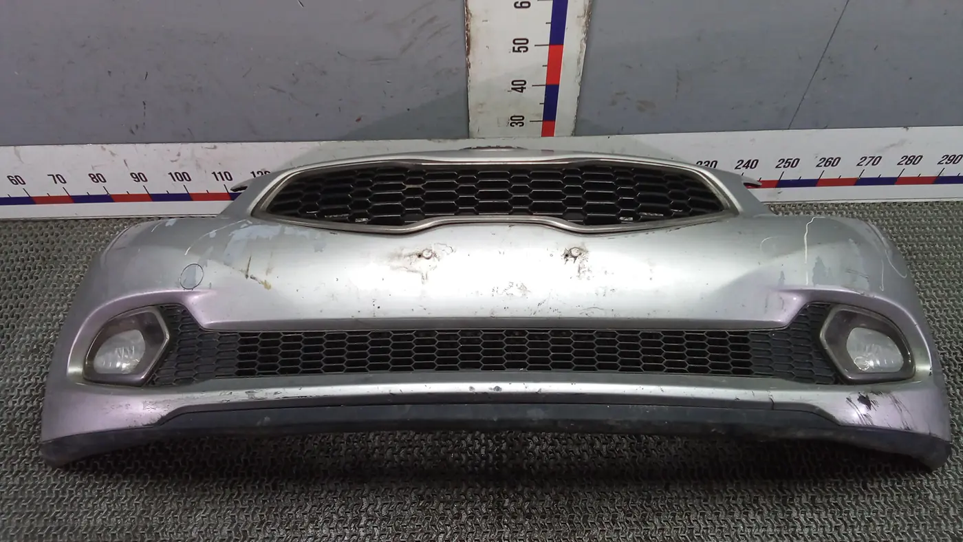 Бампер передний к Kia Ceed 2012