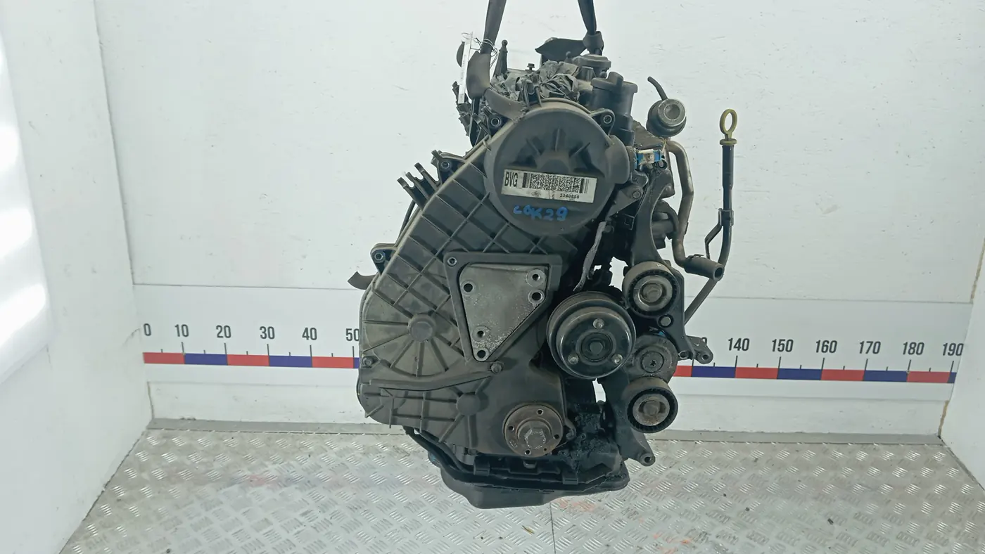 Двигатель к Opel Astra 2011