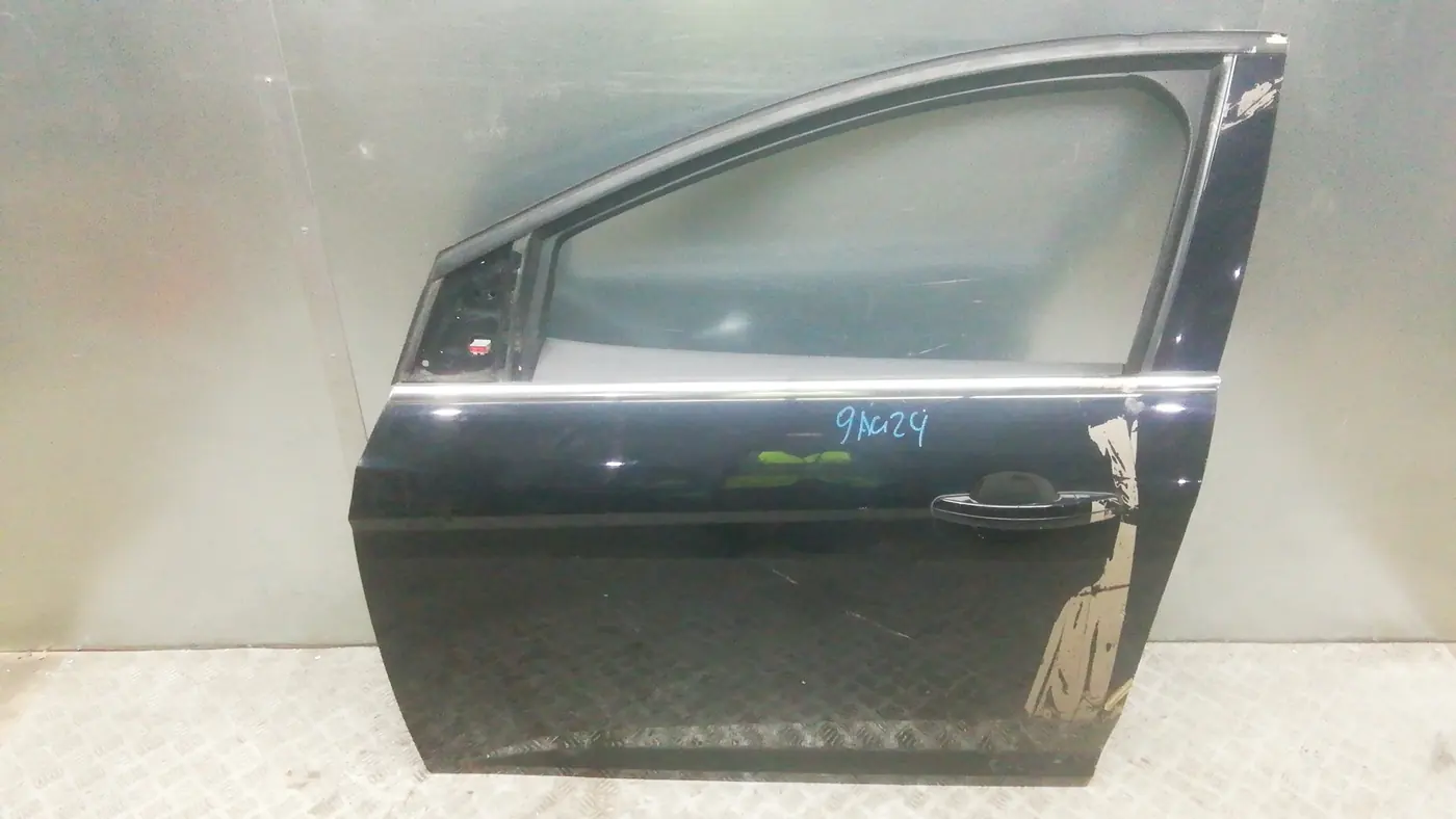 Дверь передняя левая к Ford Focus 2011
