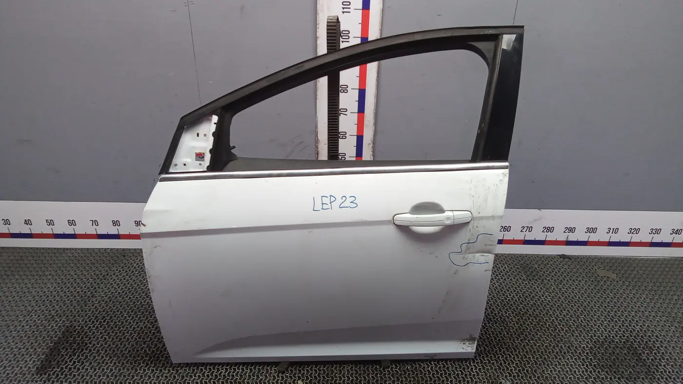 Дверь передняя левая к Ford Focus 2012