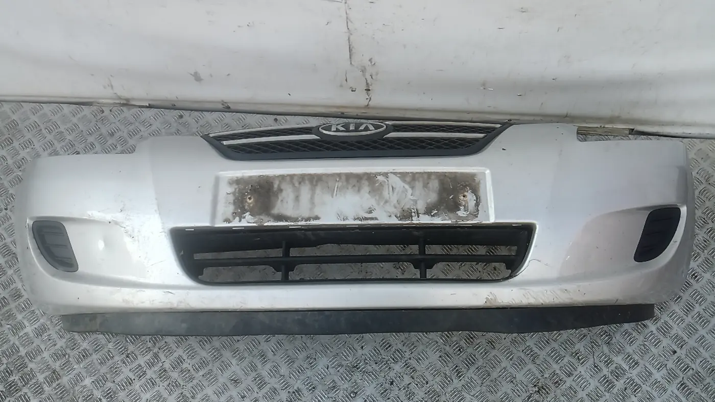 Бампер передний к Kia Ceed 2008