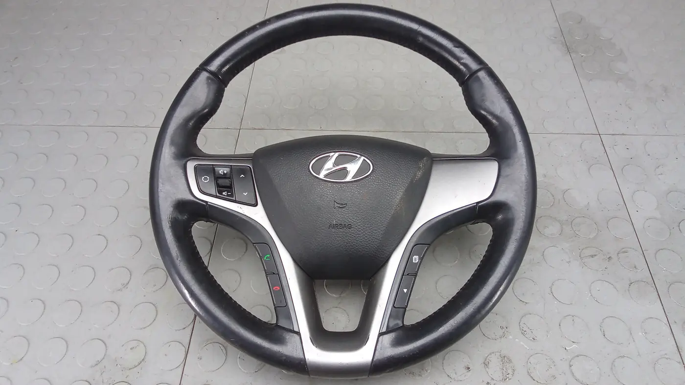 Руль к Hyundai i40 2015