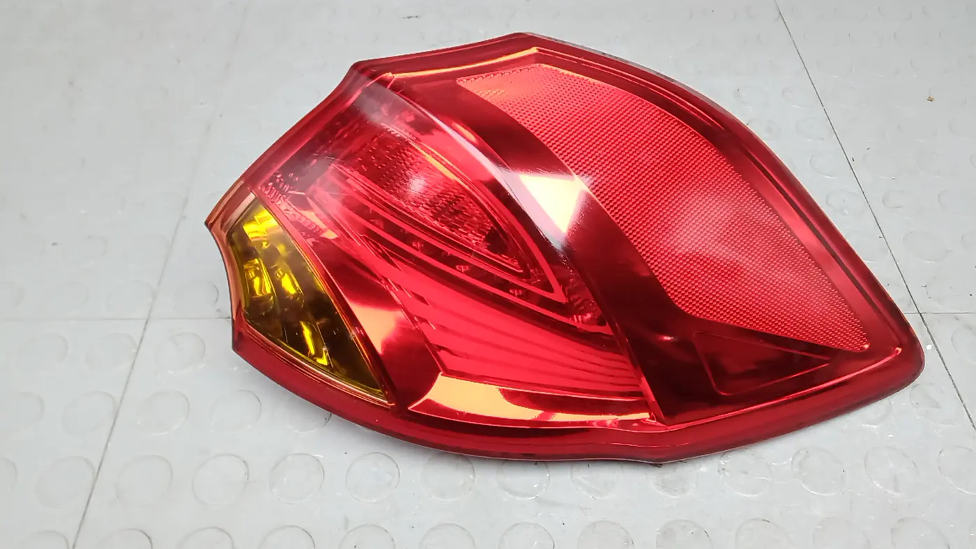 Фонарь задний правый к Kia Ceed 2013