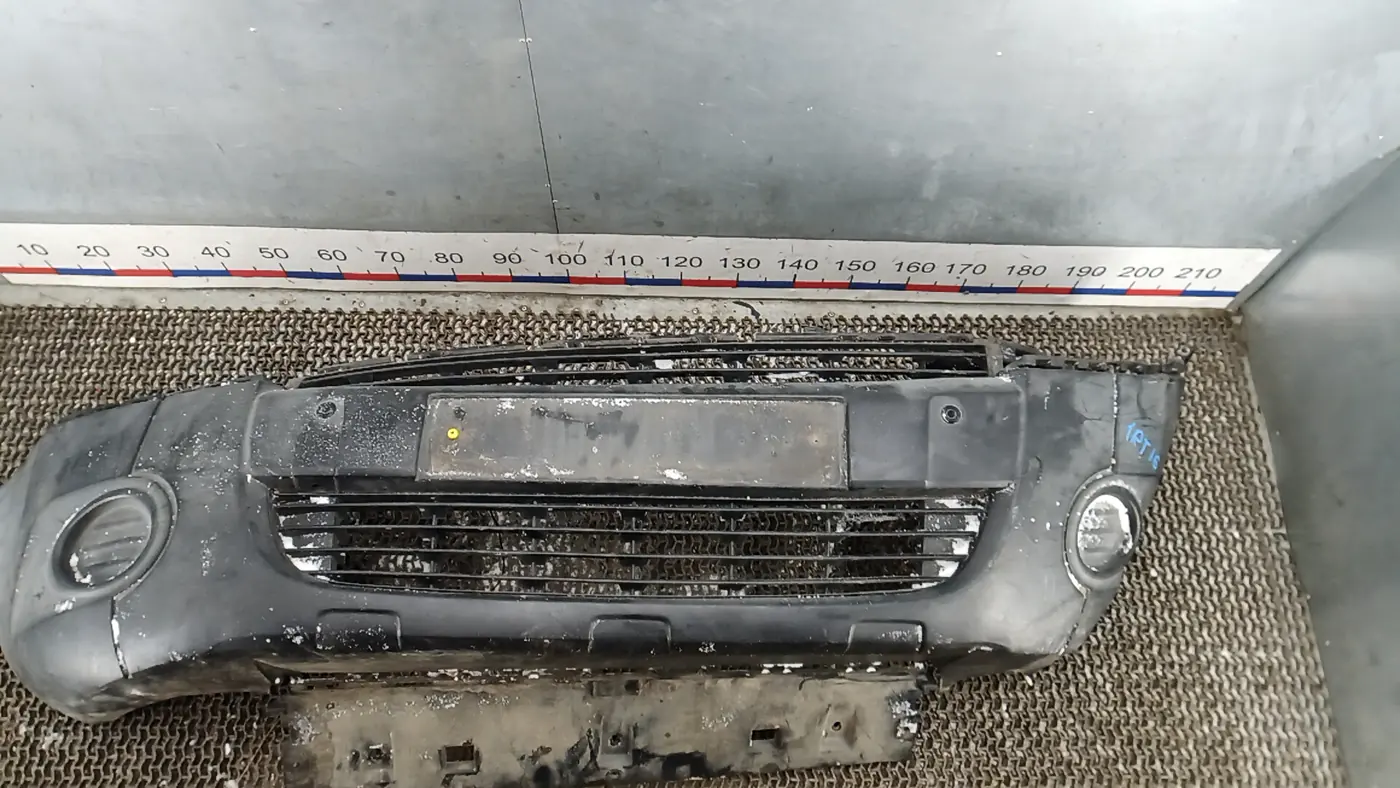 Бампер передний к Citroen Berlingo 2010