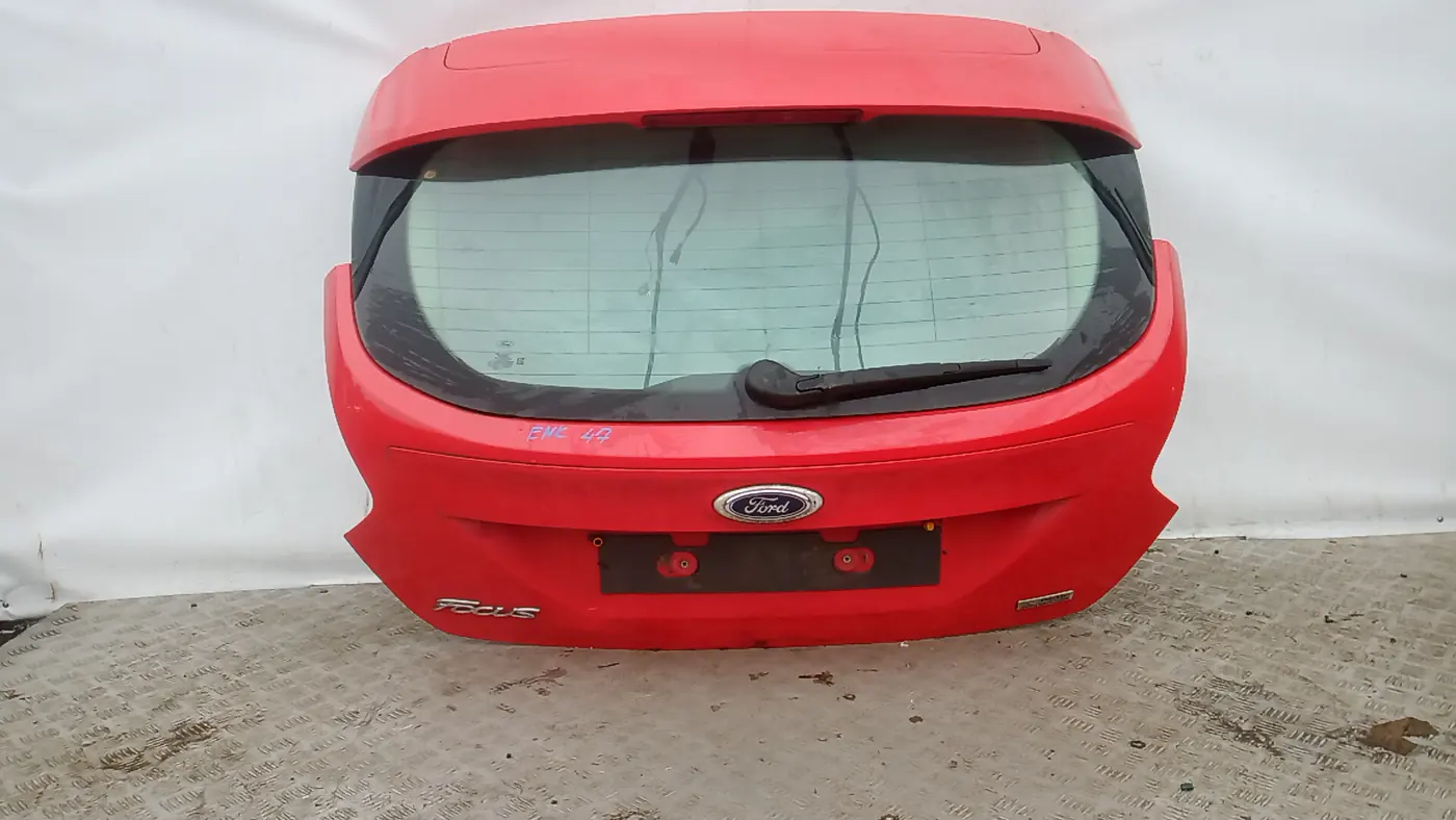 Крышка багажника к Ford Focus 2013