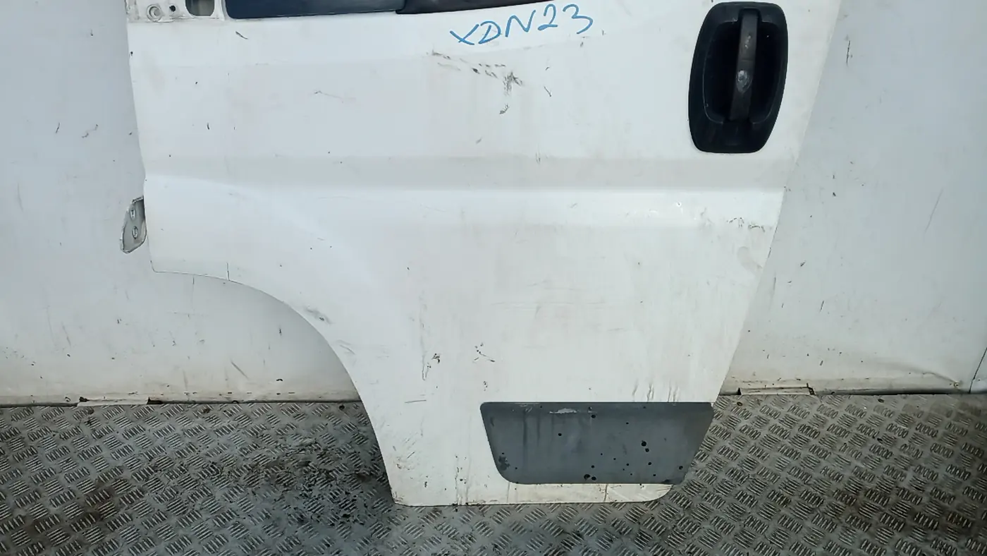 Дверь передняя левая к Citroen Jumpy 2012