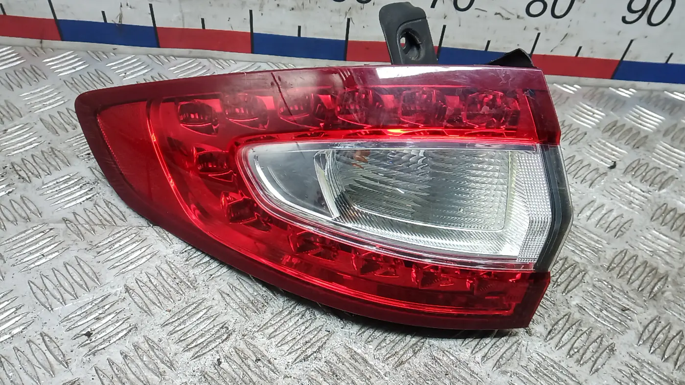 Фонарь задний левый к Ford Mondeo 2016