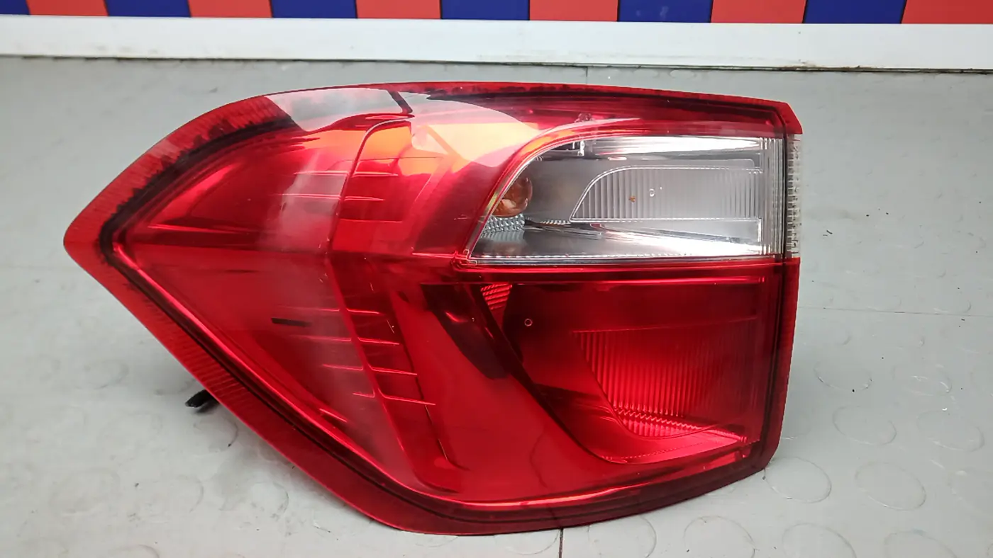 Фонарь задний левый к Ford EcoSport 2016