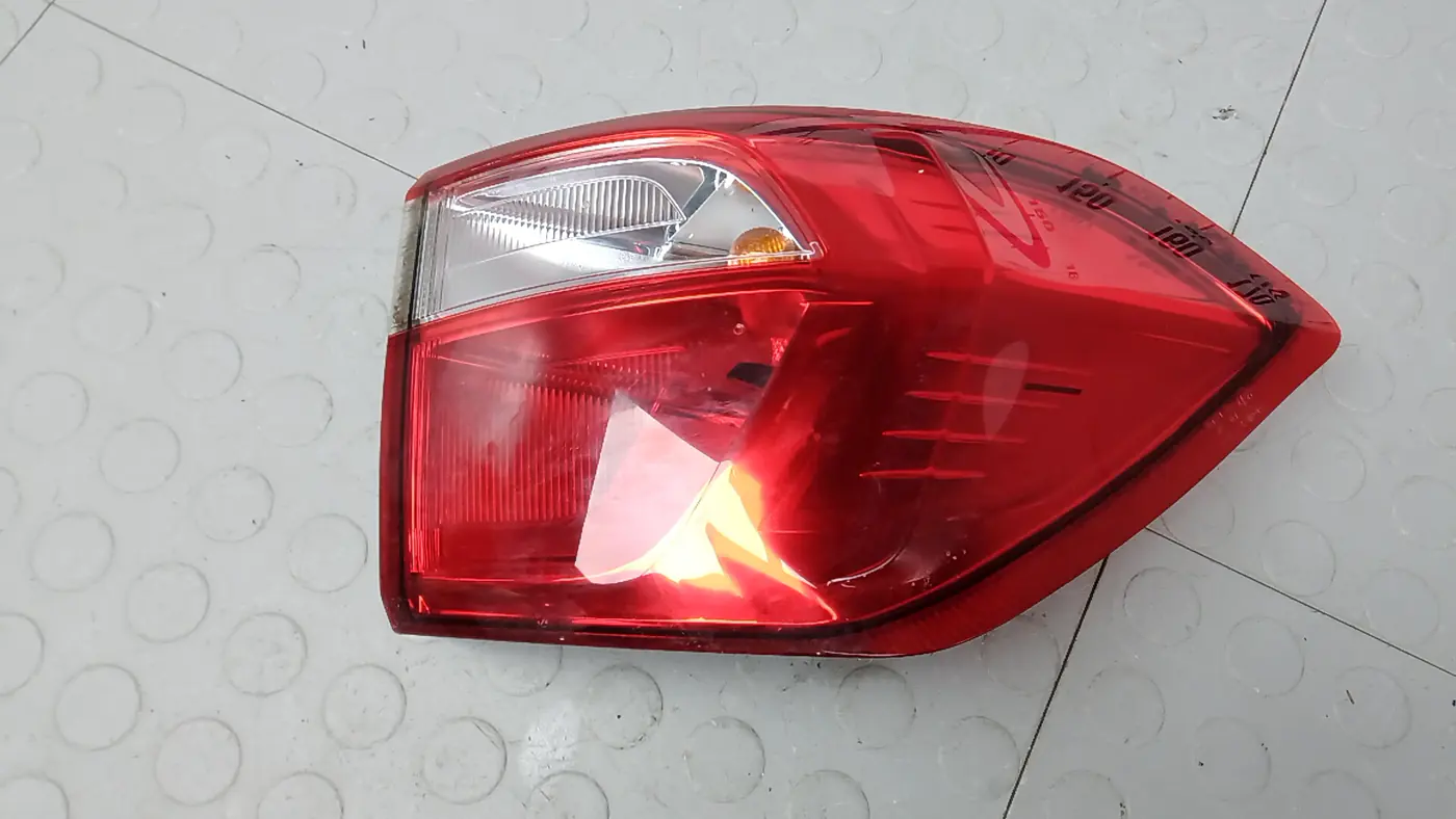 Фонарь задний правый к Ford EcoSport 2016